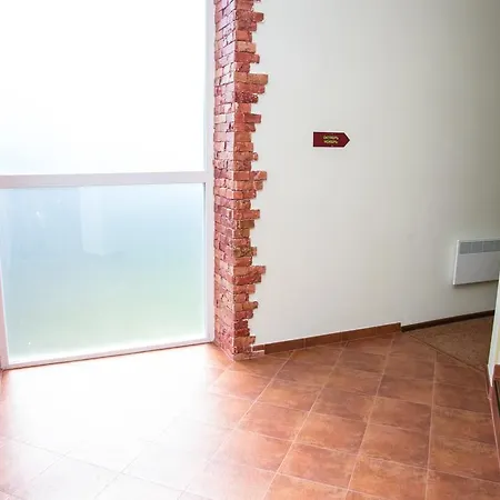 12 Months Mini オデッサ