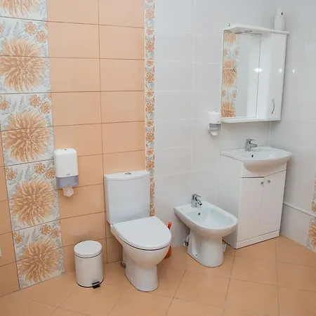 12 Months Mini 3* オデッサ