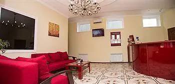 12 месяцев 3* Одесса