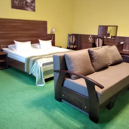 12 Months Mini オデッサ