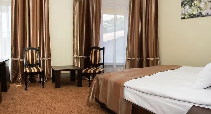 12 Months Mini Hotel 3*