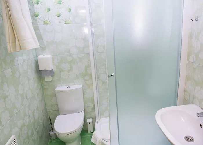 12 Months Mini Hotel 3*