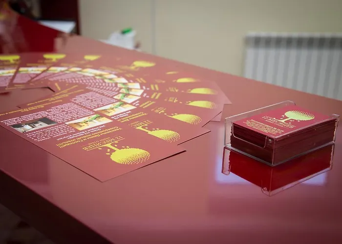 Szálloda 12 Months Mini