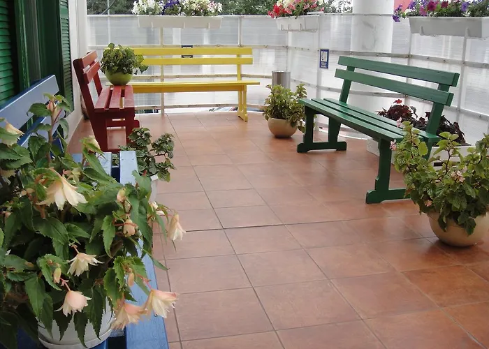 Hotel 12 Months Mini Odessa