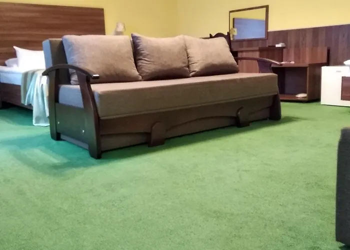 12 Months Mini Hotel Odessa